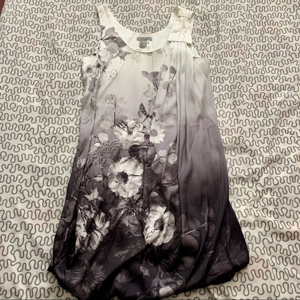 🌻2/$35🌻 H&M print dress - NWT